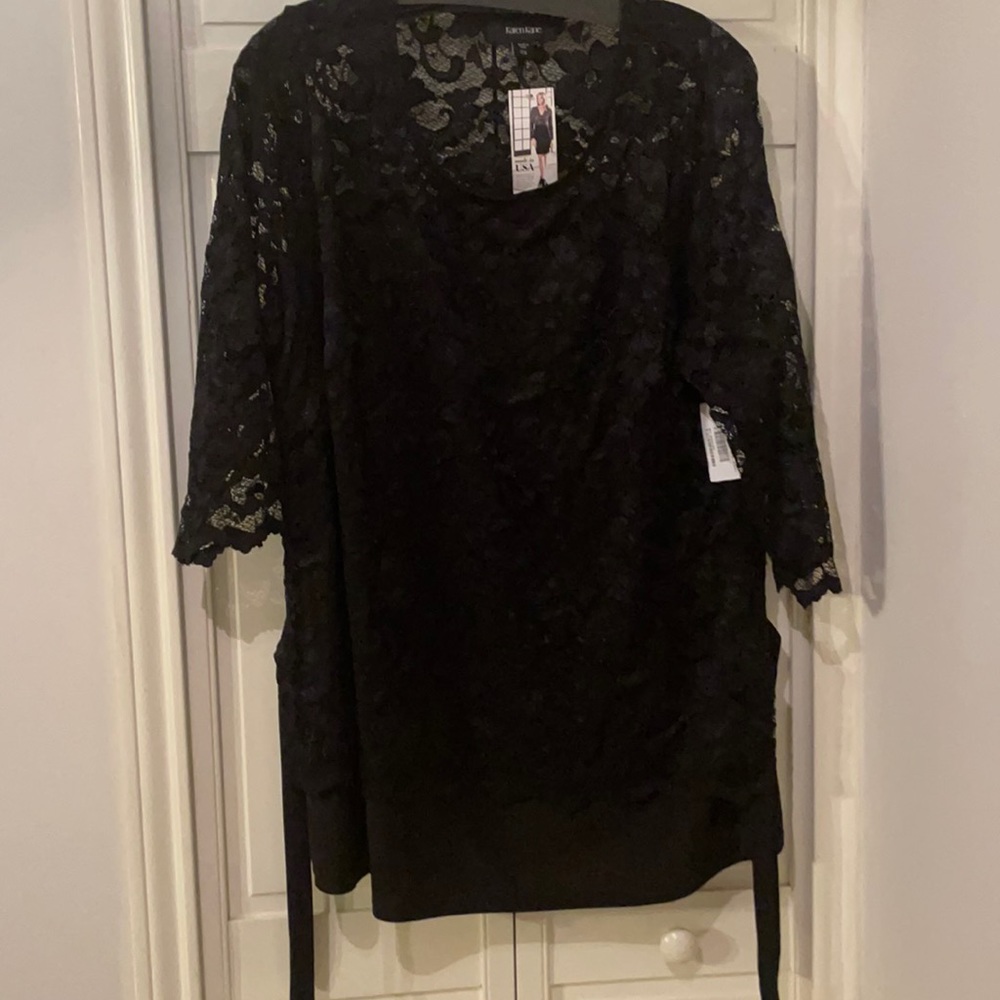 Karen Kane Lace top